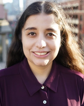 Fer Enriquez - Bilingual Trauma & Narrative Therapist in Surrey, BC
